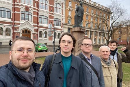 Санкт-Петербург. Райкомы КПРФ провели мероприятия, приуроченные ко Дню рождения Ленина
