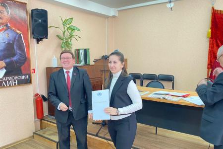Н.Н. Иванов провел встречу в партактивом и жителями Смоленской области