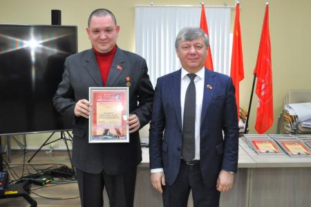 Дмитрий Новиков на партийно-профсоюзных курсах в Санкт-Петербурге: “Возможности профсоюзов и влияние коммунистов должны служить рабочему классу и всем трудящимся”
