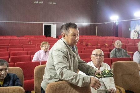 Республика Калмыкия. Депутаты фракции КПРФ в Народном Хурале провели встречи с избирателями в Юстинском районе