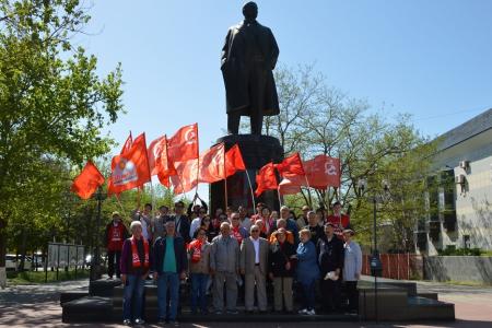 В Калмыкии достойно отметили день рождения В.И. Ленина