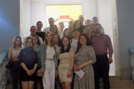 Воронежская область. На примере советских ученых, врачей, космонавтов молодежь учится любви к Родине,  считает депутат Сергей Гаврилов