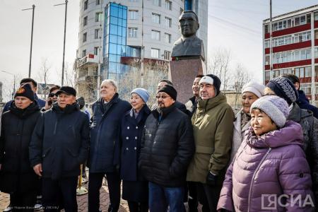 Коммунисты и патриоты Якутии почтили память видного государственного деятеля республики Гавриила Чиряева