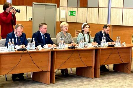 Нижегородская область. Владислав Егоров принял участие в совещании Госкорпорации «Росатом» и НЦФМ в Сарове