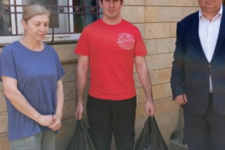 Дагестанские коммунисты проводят благотворительную акцию «Дорогою добра»