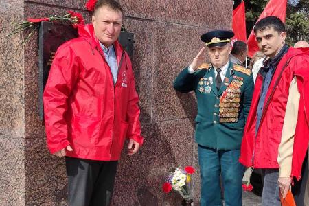 Митинг в честь дня рождения В.И. Ленина прошёл в Чебоксарах