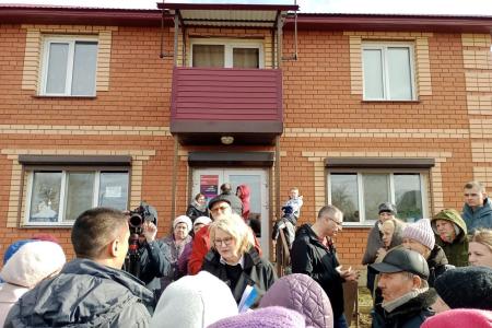 На переднем крае. Нина Останина помогает людям в зоне техногенной катастрофы