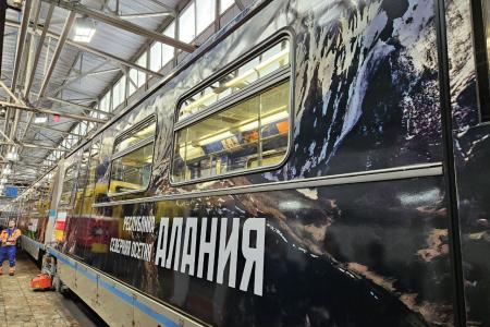 К.К. Тайсаев и Р.И. Кочиев посетили торжественную церемонию запуска тематического поезда, посвященного РСО-Алания