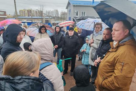 Коммунисты Ивановской области  выступают против закрытия детской школы искусств в Кохме