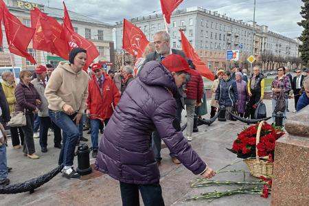 День рождения В.И. Ленина в Иванове прошёл торжественно и людно