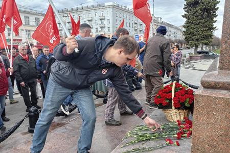 День рождения В.И. Ленина в Иванове прошёл торжественно и людно