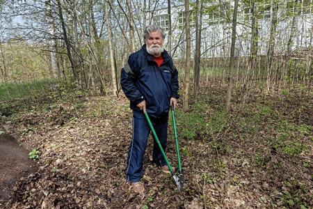 Ивановские коммунисты и сторонники партии привели в порядок Мемориал-захоронение «Кладбище старых большевиков»