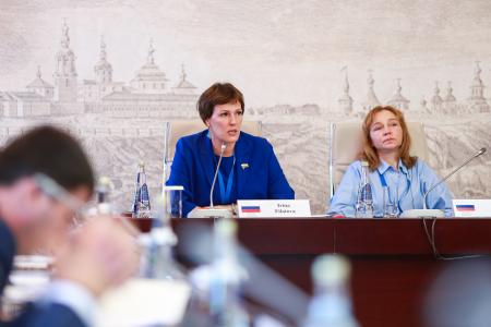 Ирина Филатова выступила в Казани на Международном круглом столе в формате БРИКС+ с докладом о регулировании маркетплейсов в России