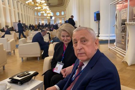 Санкт-Петербург. Н.М. Харитонов принял участие в заседании Совета законодателей