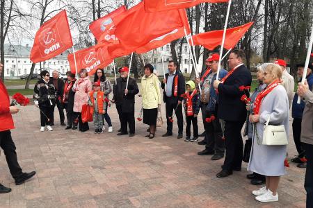 Коммунисты Костромской области достойно отмечают День рождения В.И. Ленина