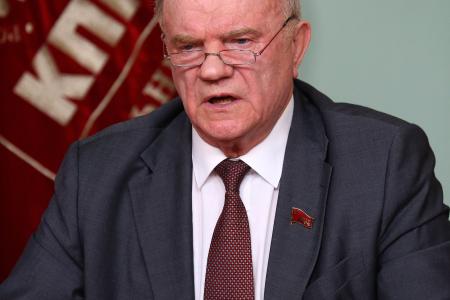 «Коммунисты - на переднем крае борьбы с фашизмом и несправедливостью!» Состоялось Общероссийское открытое партийное собрание