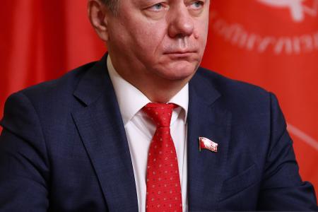 «Коммунисты - на переднем крае борьбы с фашизмом и несправедливостью!» Состоялось Общероссийское открытое партийное собрание