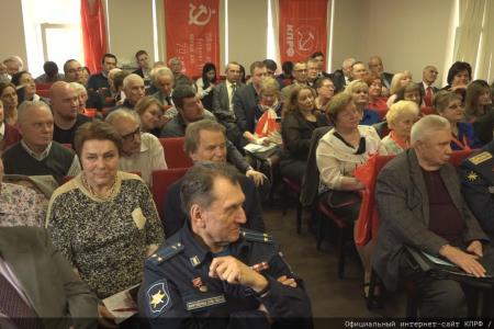 В Москве состоялся круглый стол на тему: "Космос: история, настоящее и будущее"