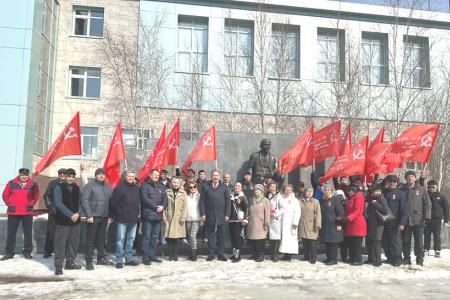 Коммунисты Якутии отметили 154-ю годовщину   со дня рождения В.И. Ленина