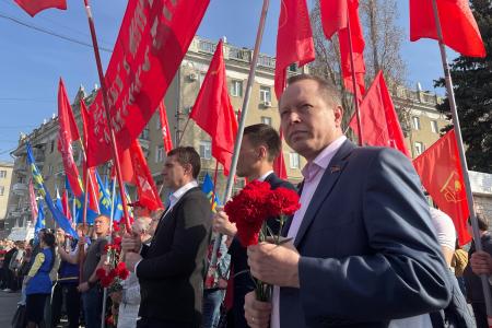 Саратовские коммунисты достойно отмечают День Космонавтики