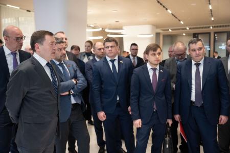Александр Ющенко на выездном заседании ИТ-Комитета в Промсвязьбанке: «Инновации и безопасность: развитие цифровых технологий в банковской сфере»
