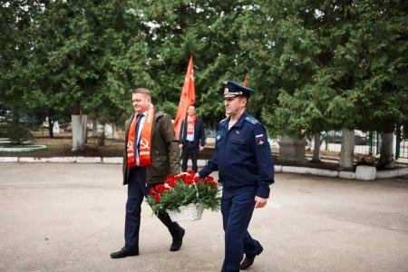 Нижегородское региональное отделение КПРФ провело торжественный митинг, посвященный Дню космонавтики