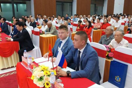 Репортаж о рабочей поездке сенатора-коммуниста Айрата Гибатдинова во Вьетнам