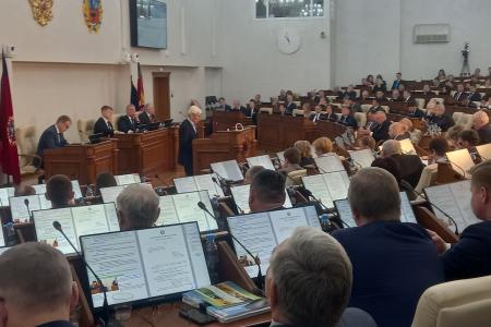 Депутаты фракции КПРФ в Алтайском краевом Заксобрании не поддержали отчет губернатора