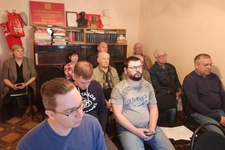Встреча с избирателями в Сеймском округе. Региональная неделя Николая Иванова