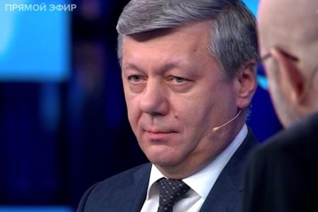 Дмитрий Новиков на Первом канале рассказал, в чём состоит отличие патриотов России от «катакомбных» коллаборантов и выразил отношение к философу Ильину - симпатизанту Муссолини и Гитлера