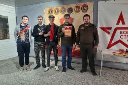 Севастопольские комсомольцы почтили память Героя-комсомольца Александра Череменова