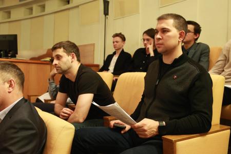 На защите трудящихся: Фракция КПРФ в Госдуме представила новый Трудовой кодекс