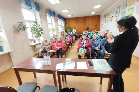 Депутат Госдумы Мария Прусакова провела встречи с жителями Рубцовска и Угловского района Алтайского края