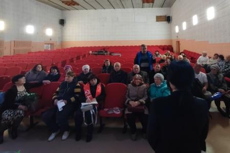 Депутат Госдумы Мария Прусакова провела встречи с жителями Рубцовска и Угловского района Алтайского края