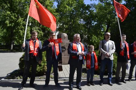 Воронеж. Солидарность трудящихся - залог Победы!