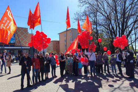 В Новгородской области отметили День международной солидарности трудящихся
