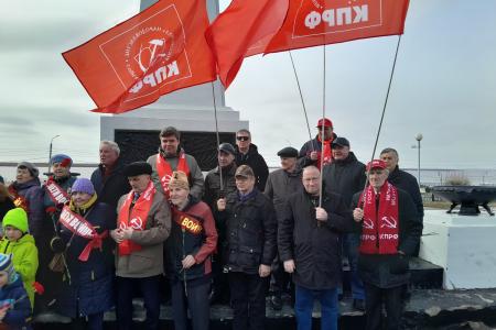 Архангельские коммунисты отметили Первомай и почтили память жертв интервенции
