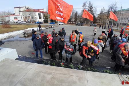 Архангельские коммунисты отметили Первомай и почтили память жертв интервенции