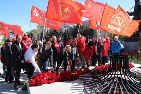 Коммунисты Брянщины отметили 79-ю годовщину Великой Победы