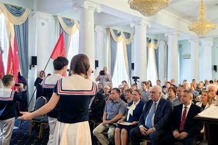 Севастополь. КПРФ провела майский праздничный концерт