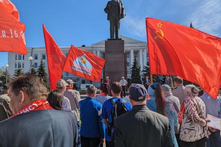 В Пскове прошёл митинг, посвященный Дню международной солидарности трудящихся – 1 мая