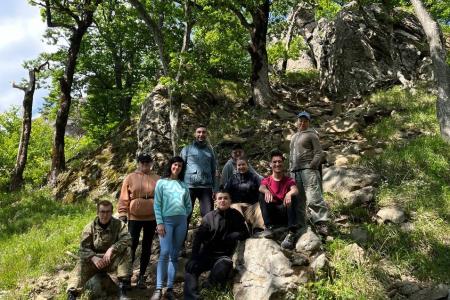 Краснодарский край. Активисты КПРФ и ЛКСМ накануне Дня Победы провели поход по местам боевой славы в Туапсинском районе