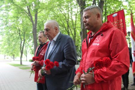 В Севастополе почтили память погибших в одесском Доме профсоюзов