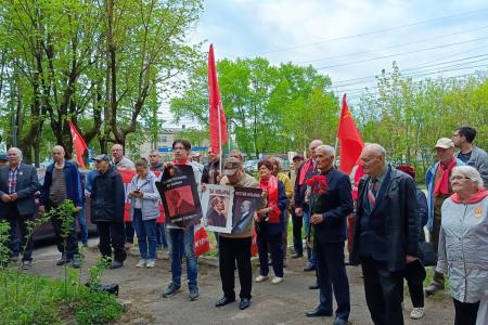 Калуга. Первомай шагает по планете