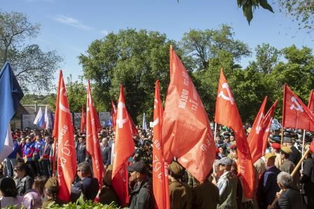 Коммунисты Калмыкии во главе с Николаем Нуровым приняли участие в праздновании Дня Победы в Элисте