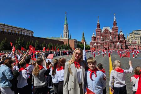 Уральский салют на Всероссийской линейке