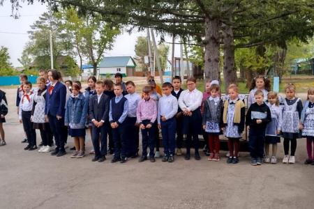 Массовыми детскими мероприятиями отметили День пионерии в Амурской области