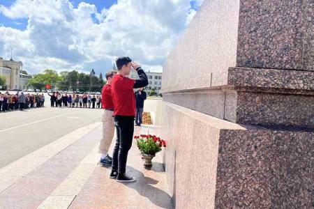 День пионерии на Ставрополье. В пионеры принято около 300 ребят
