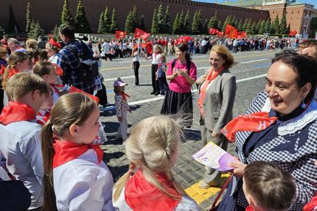 Уральский салют на Всероссийской линейке