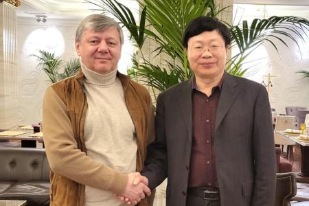 Дмитрий Новиков встретился с делегацией ученых Академии марксизма Китайской Академии общественных наук